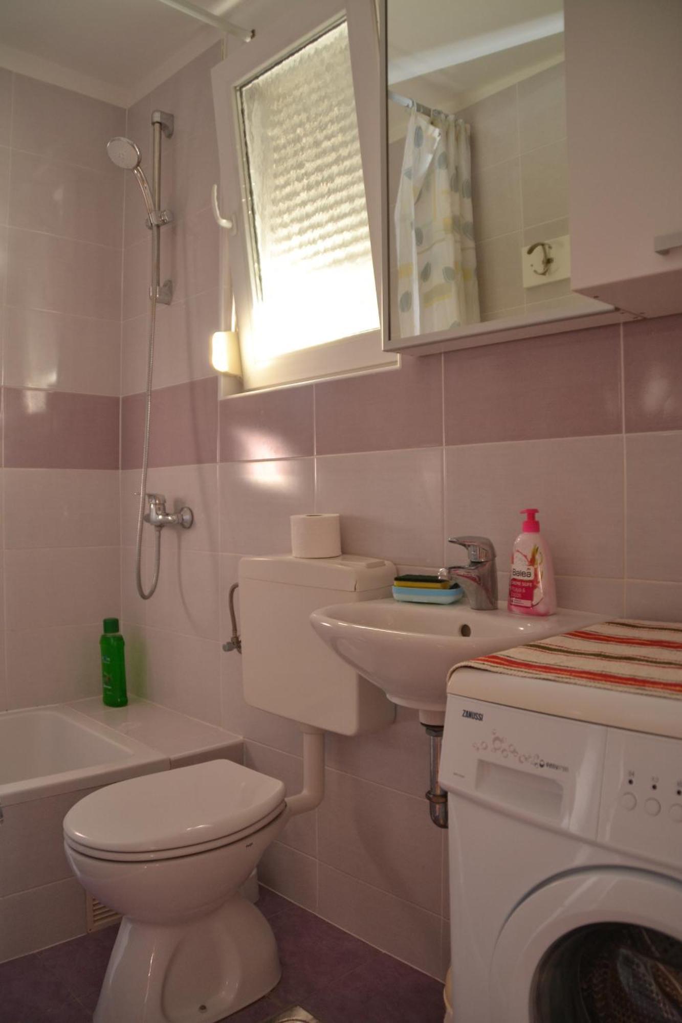Apartment Antonija With Seaview Rijeka Exterior foto